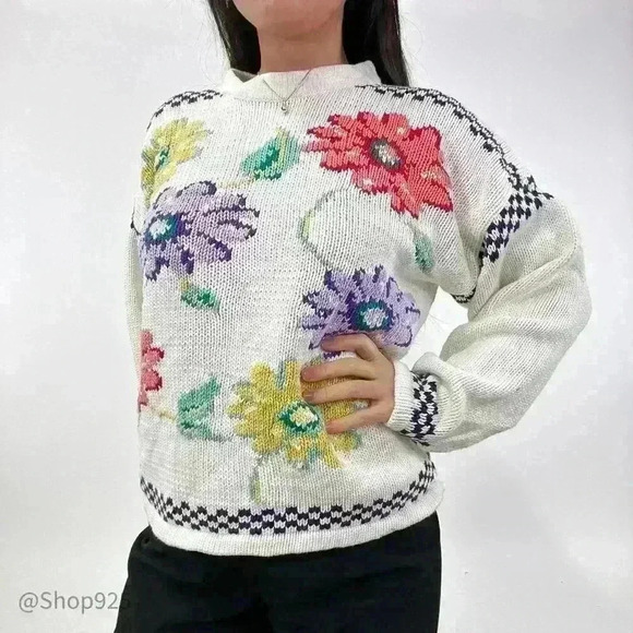 Mexx Floral Knit sweater with checkers, sold as is! - Picture 1 of 5